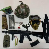 Attrezzatura per sport con pallini e/o paintball