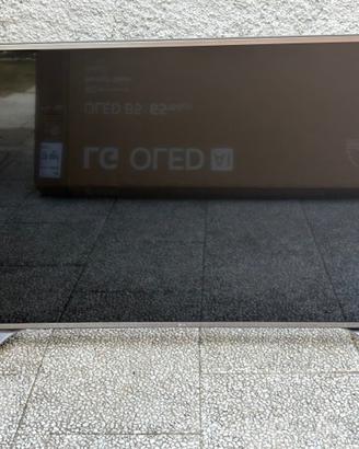 Smart TV LED  LG 55 pollici modello 55UH650V