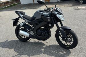 Yamaha Mt125