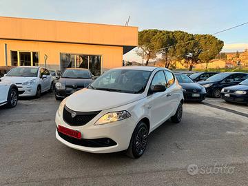 Lancia Ypsilon 0.9 T.AIR 84CV METANO