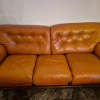 divano 3 posti con due poltrone