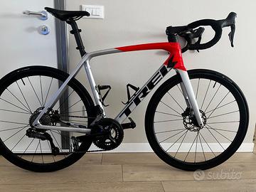 Bicicletta corsa TREK