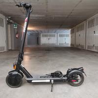 Monopattino Ducati PRO 2 PLUS