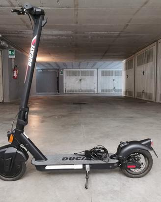Monopattino Ducati PRO 2 PLUS