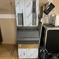 Fabbricatore di ghiaccio