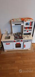 Cucina giocattolo