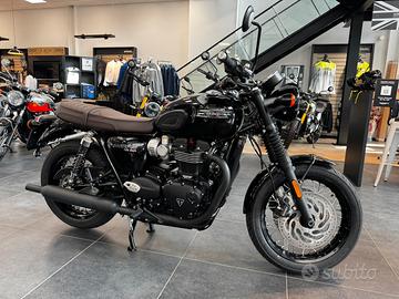 Triumph Bonneville T120 Black
