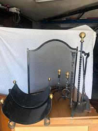 Set accessori per camino