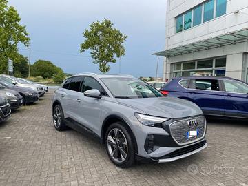 AUDI Q4 e-tron Q4 40 e-tron Business
