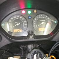 Honda cbf 600