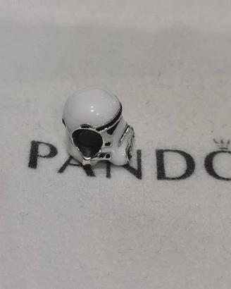 Pandora Star Wars Charm Casco Stormtrooper