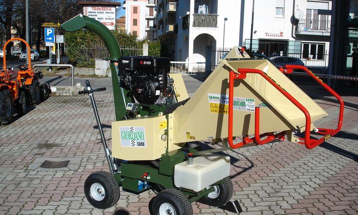 Biotrituratore Cippatore Negri R225 RATO Carrello