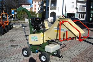 Biotrituratore Cippatore Negri R225 RATO Carrello