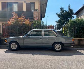 BMW e21 - 1983