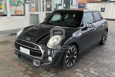 MINI Mini 2.0 Cooper SD 5 porte