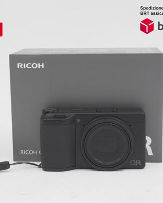 Ricoh GR IV