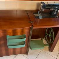 Macchina per cucire Necchi