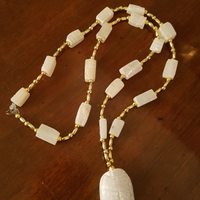 Collana girocollo con pietre intagliate scarabeo