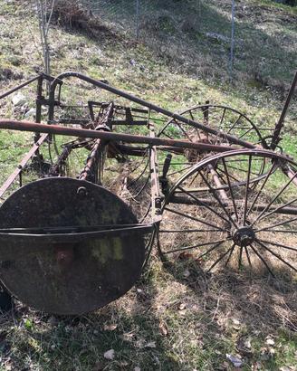 Ranghinatore voltafieno antico d'epoca