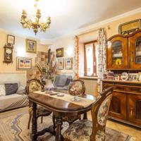 CASA SEMINDIPENDENTE A CASTEL SANT'ANGELO