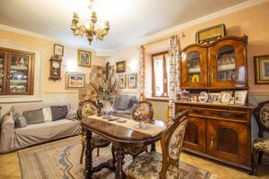 CASA SEMINDIPENDENTE A CASTEL SANT'ANGELO