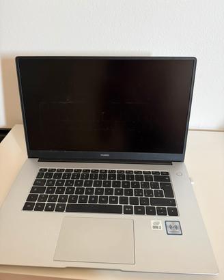 HUAWEI MATEBOOK D15