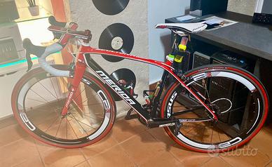 Bici da corsa merida