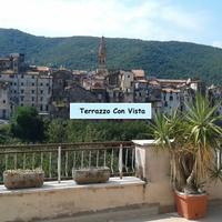 POLI TRiLOCALE DA ARREDARE CON TERRAZZO PRIVATO