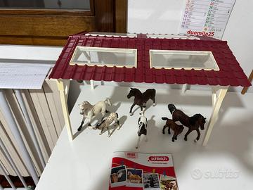 Tettoia e Cavalli SCHLEICH