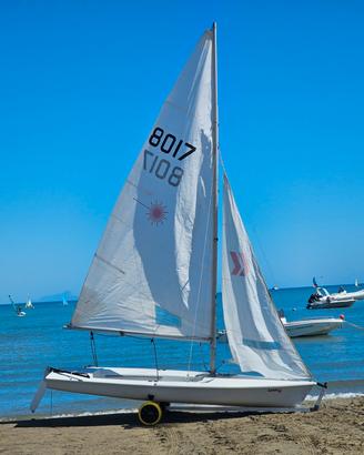 Laser 2 Regatta completo vele spinnaker carrello