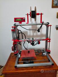 2 Stampanti 3D + PC portatile