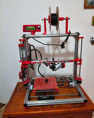 2 Stampanti 3D + PC portatile
