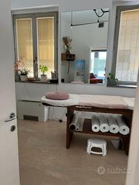 Cabina estetica attrezzata in salone di parrucc