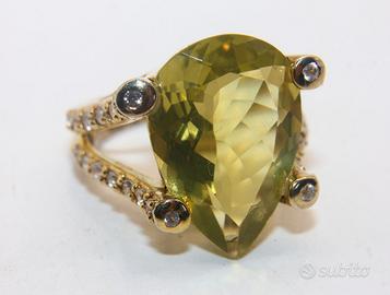 Splendido anello oro su argento goccia al centro