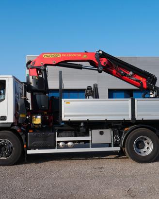 IVECO EUROCARGO 180 E32 P, GRU PALFINGER 23002 SH 
