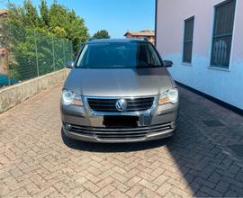 Volkswagen Touran 1.6 Conceptline Bifuel G