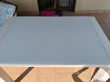 Tavolo da cucina 