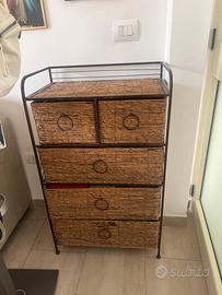 Mobiletto in rattan
