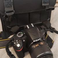 NIKON D3200