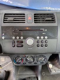 stereo autoradio Suzuki swift 