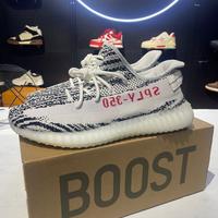 Yeezy 350 zebra