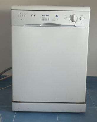 Lavastoviglie da accosto