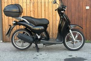 Aprilia Scarabeo