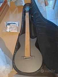 Cascha Chitarra acustica in fibra di carbonio, chi