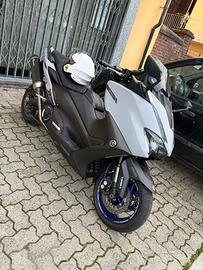 T-max 560 2021