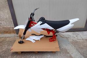 Telaio Pit Bike con Forcella Carene Manubrio Serba