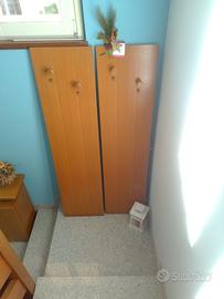 Appendiabiti in legno di rovere