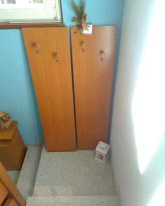 Appendiabiti in legno di rovere