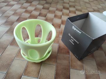 Agrumiera e cestino pane 'Ovo' di Guzzini, anni'90