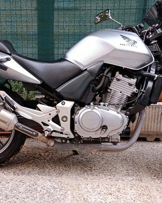 Honda CBF 500